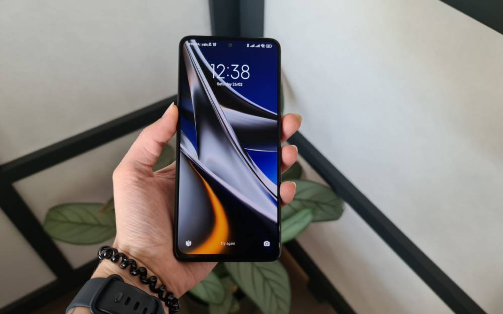 potret Xiaomi Poco X4 Pro 5G (stuff.co.za)