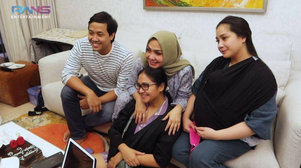 ulang tahun Rieta Amilia (YouTube.com/Rans Entertainment)