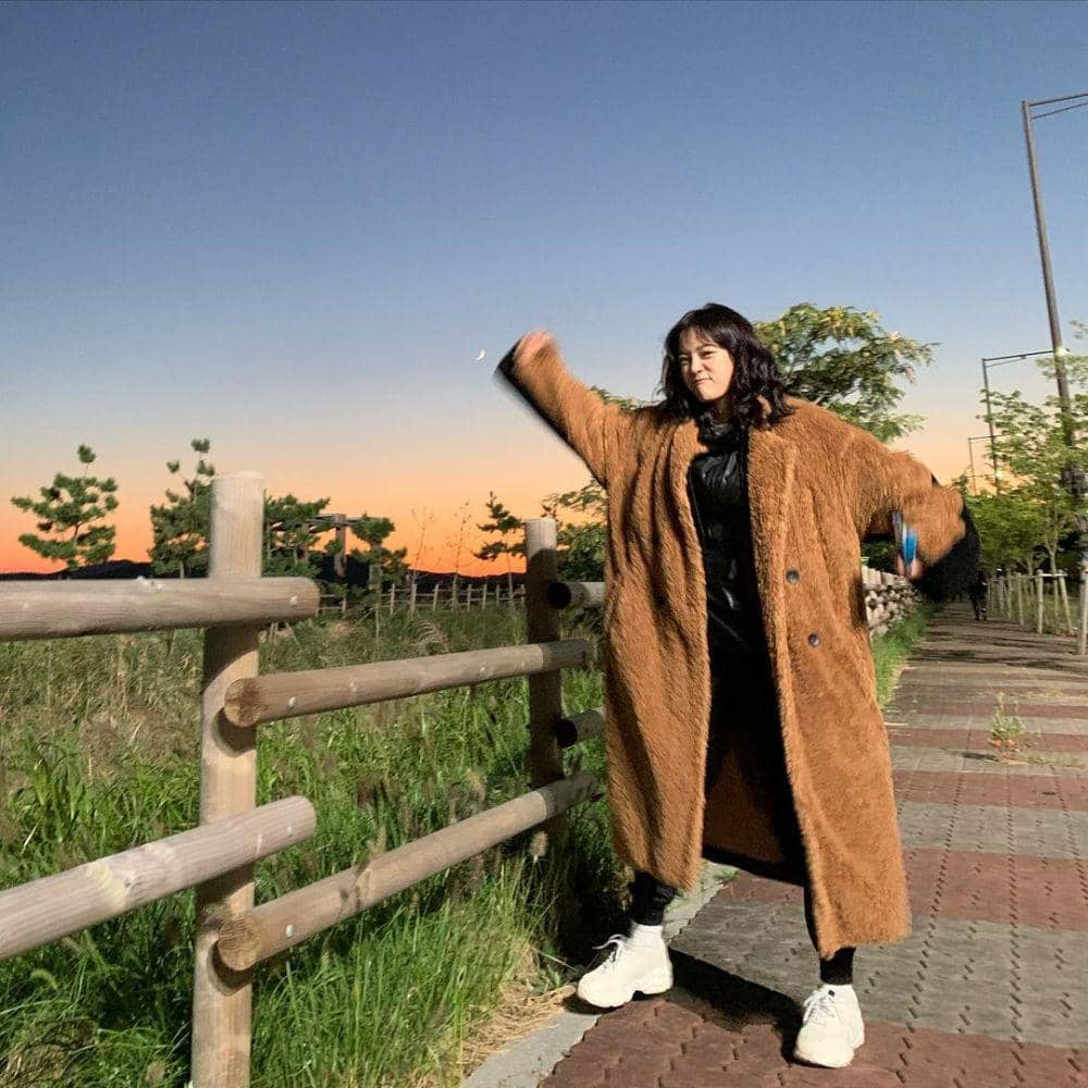 Kim Se Jeong (instagram.com/clean_0828)