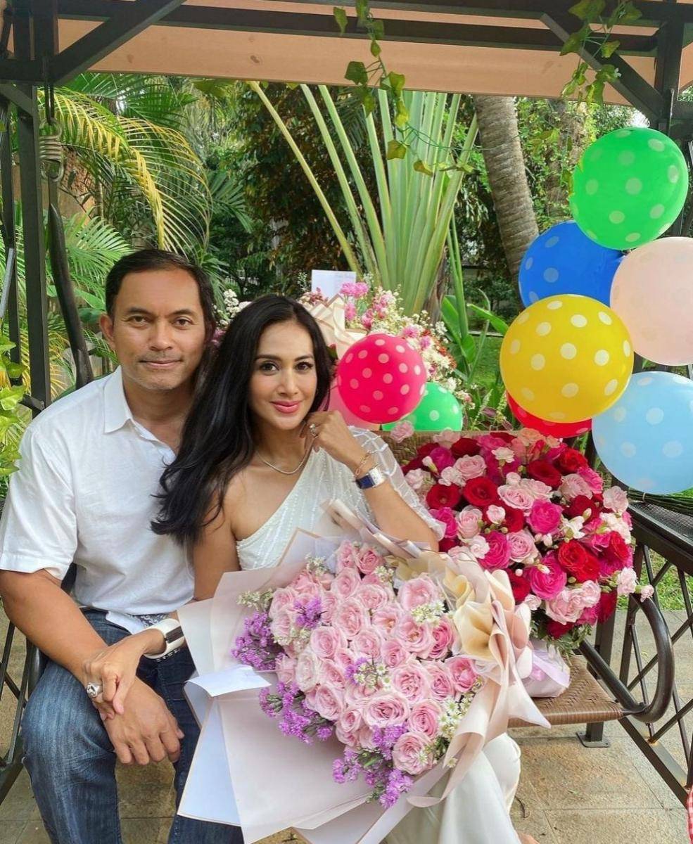 Diah Permatasari dan suami (instagram.com/dps_diahpermatasari)