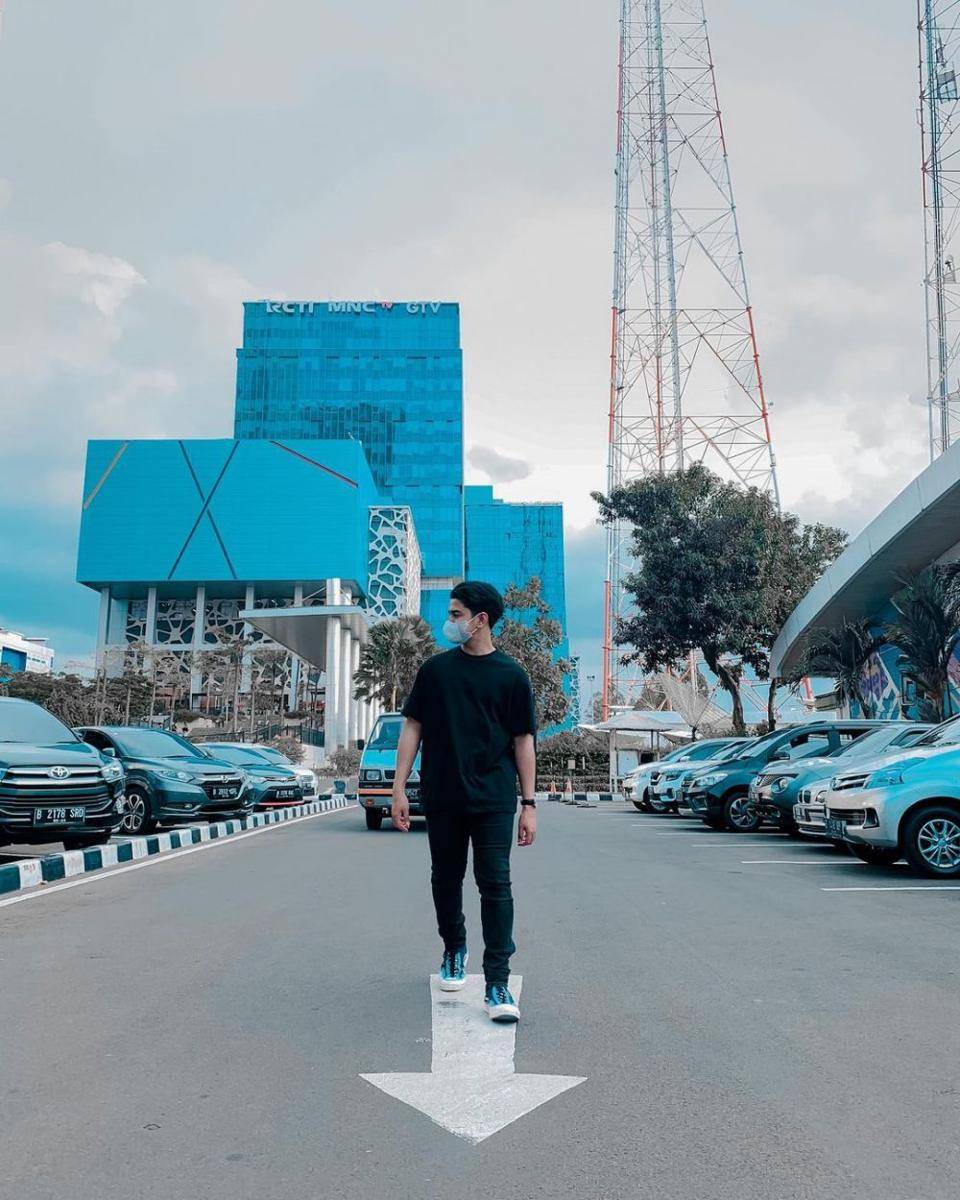 Gaya busana Syakir Daulay (instagram.com/syakirdaulay)