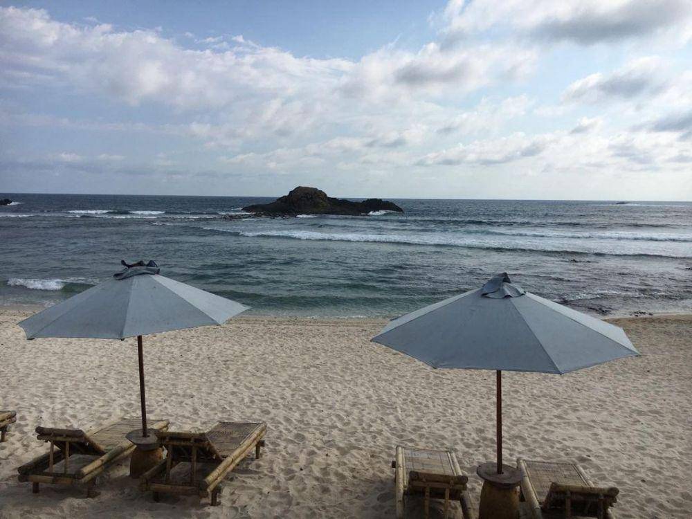 Pantai Mandalika (www.instagram.com/ lombokmap)