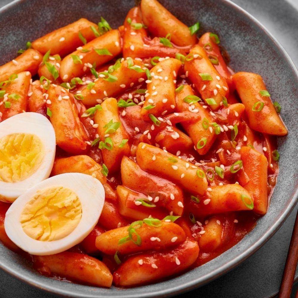ilustrasi tteokbokki (instagram.com/micpublishing)