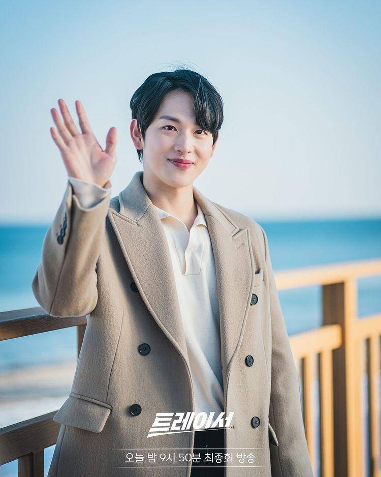 Im Siwan dalam drama Tracer (Dok. MBC)
