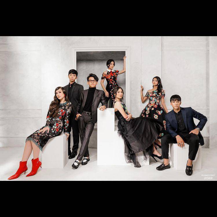 cast Dari Jendela SMP (instagram.com/riomotret)