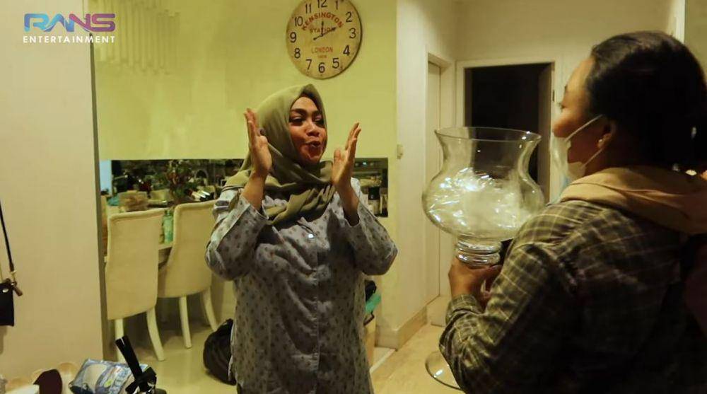 ulang tahun Rieta Amilia (YouTube.com/Rans Entertainment)