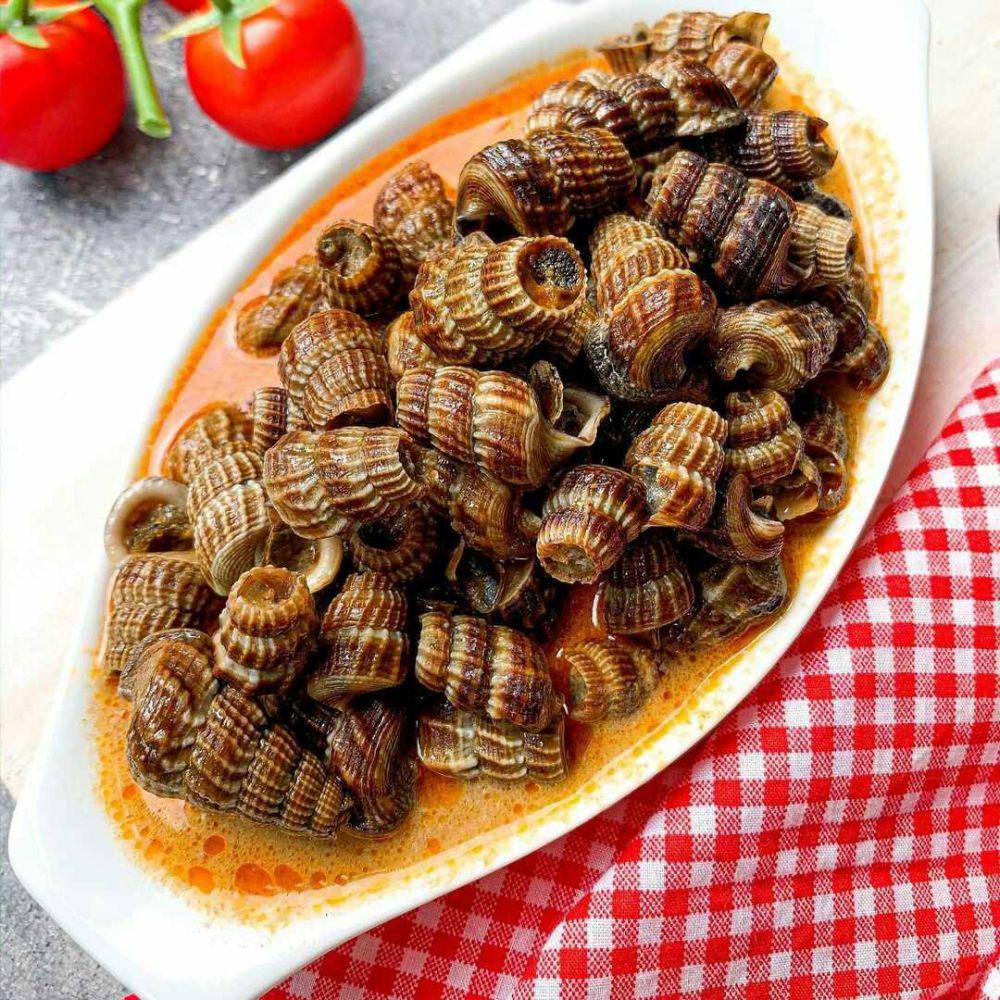 gulai siput (instagram.com/vitakwee)
