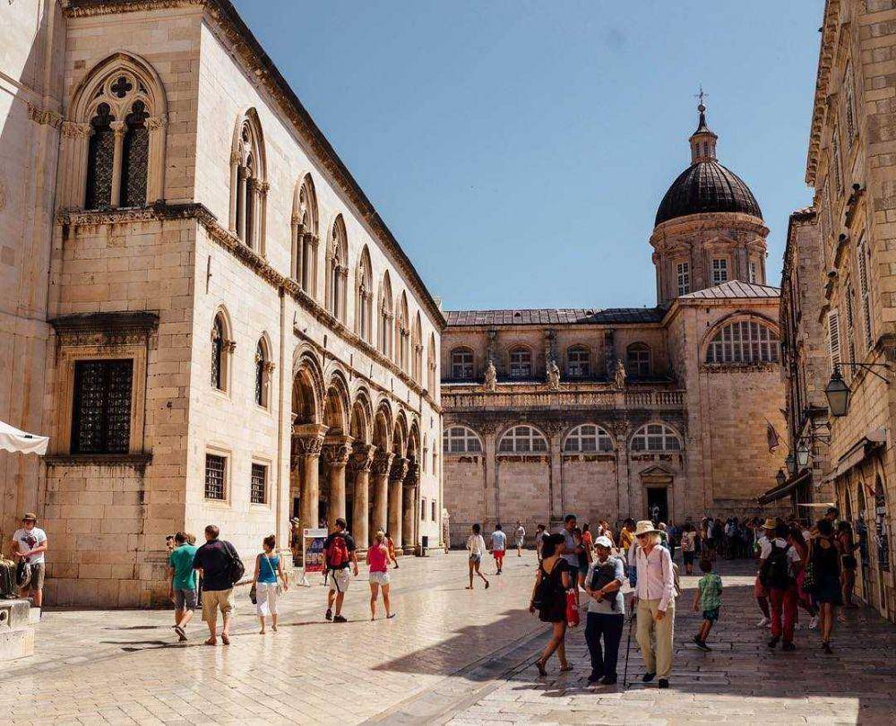 Diocletian's Palace (instagram.com/medexperience)