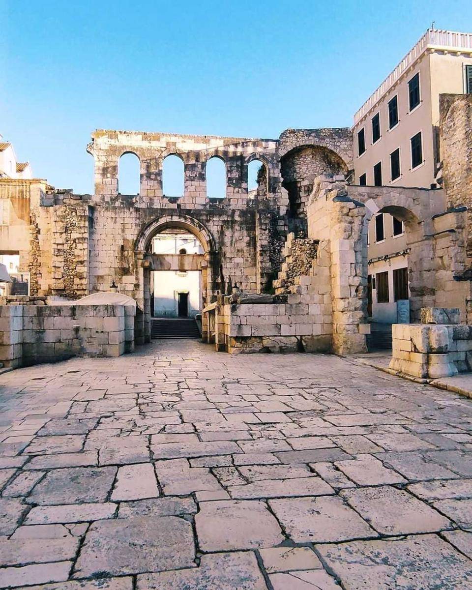 Diocletian's Palace (instagram.com/villaleonore)