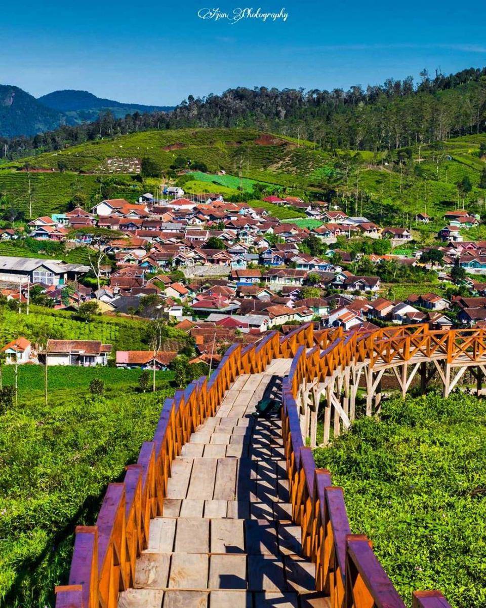 Taman langit Pangalengan (instagram.com/ajunhd)