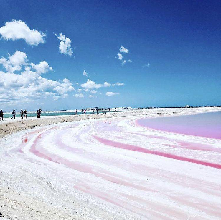 Laguna Las Coloradas (instagram.com/pawlodk)