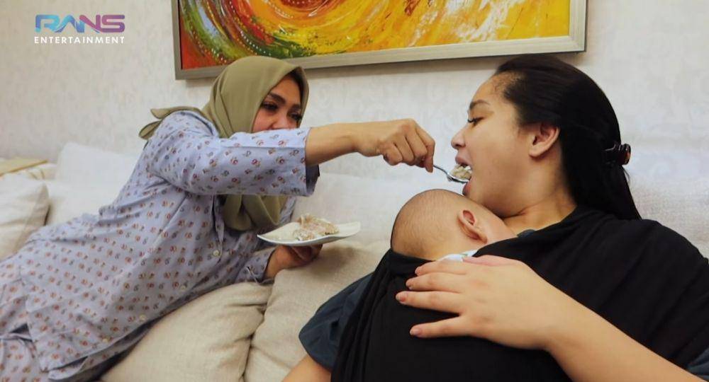 potret ultah Rieta Amilia (youtube.com/Rans Entertainment)