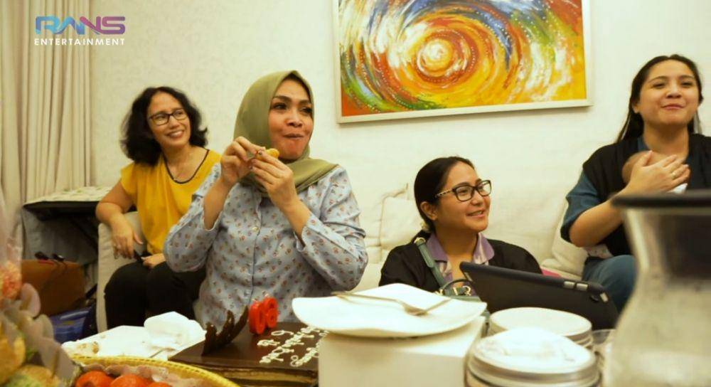 potret ultah Rieta Amilia (youtube.com/Rans Entertainment)