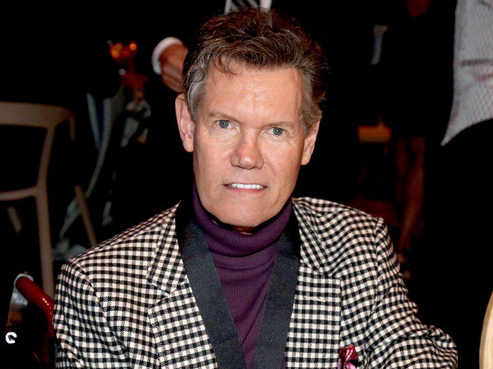 Randy Travis (dok. Country Music Awards)