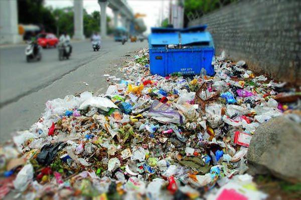 Dear Para Wisatawan, Tolong Jangan Buang Sampah Sembarangan