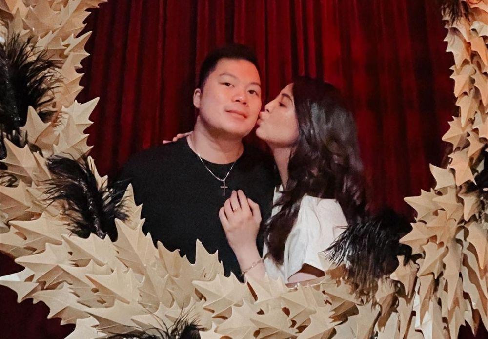 10 Potret Romantis Echa Soemantri dan Istri Merayakan 3 Tahun Menikah
