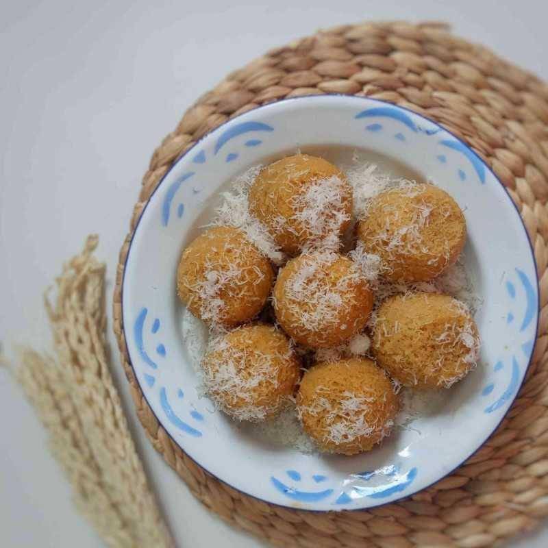 ilustrasi kue apem gula merah (Yummy/Agie Rianda)