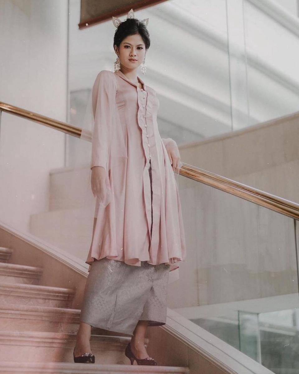 Hana Saraswati (instagram.com/hanahaho)