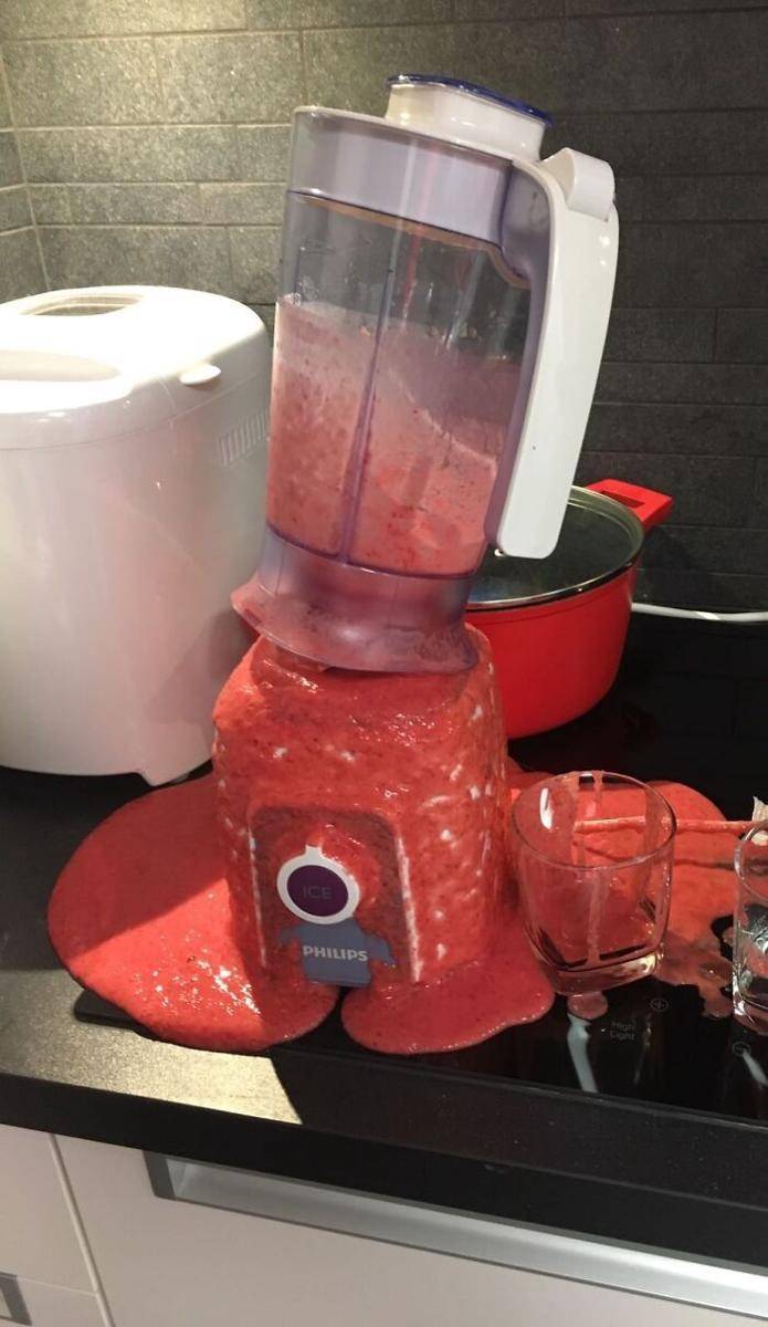 insiden lucu ketika memasak (reddit.com/McBalllz)