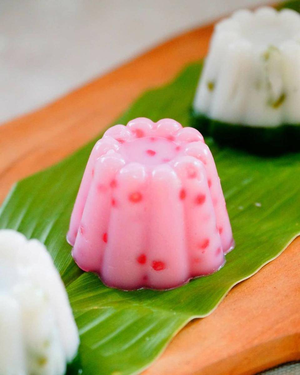 kue cantik manis (instagram.com/ivanahidajat)