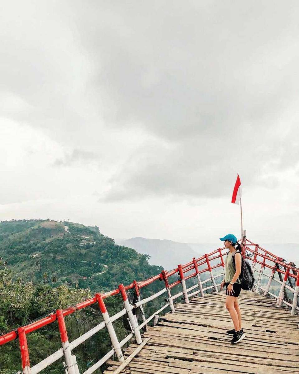 Puncak Darma (instagram.com/chamarrr)