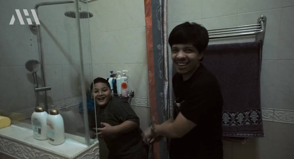 Momen kebersamaan Aurel dan Atta buka puasa di rumah Krisdayanti (youtube.com/attahalilintar)