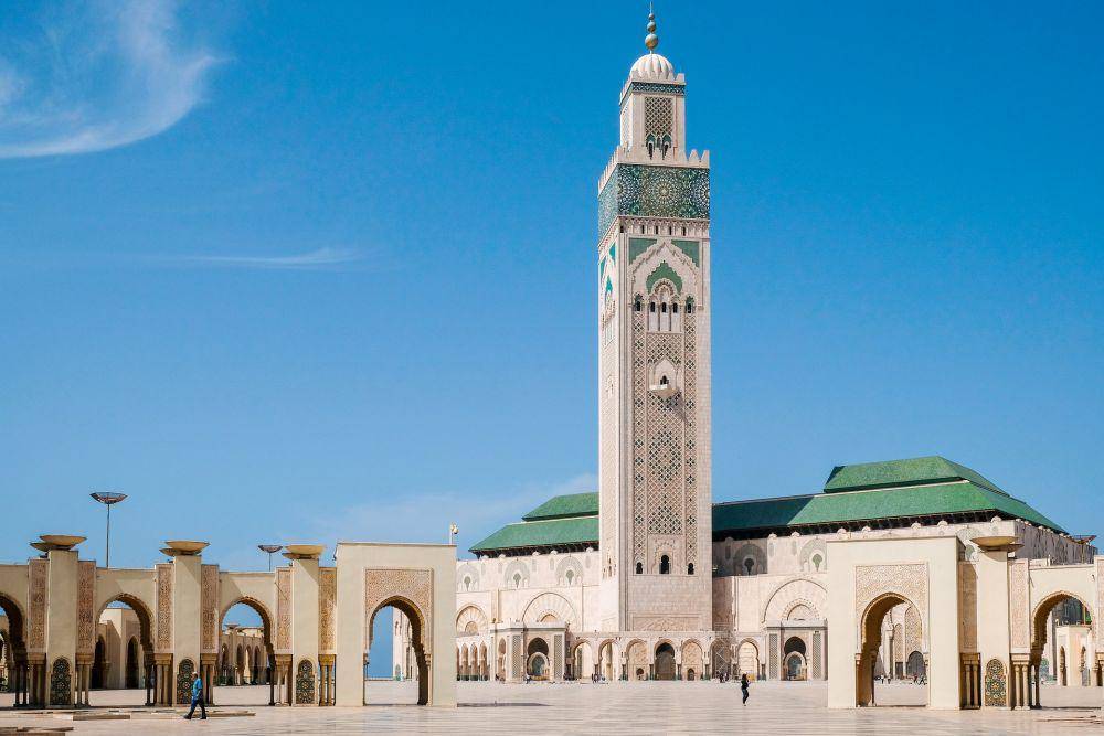 masjid di kota Casablanca (pixabay.com/users/hansjuergenw)