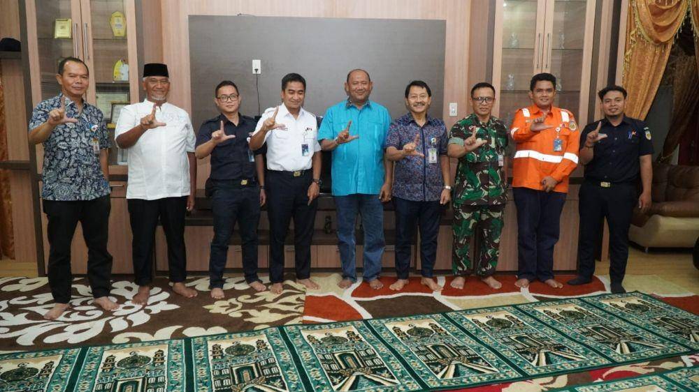 Pertemuan atara perwakilan PT KAI dengan Pemkab Langkat (IDN Times/ istimewa)
