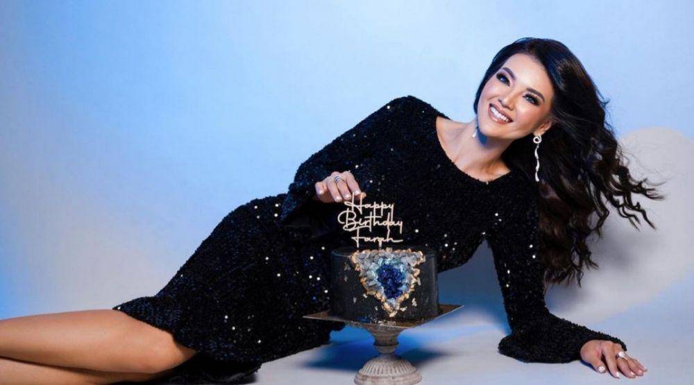 potret ulang tahun Farah Quinn ke-42 (instagram.com/farahquinnofficial)