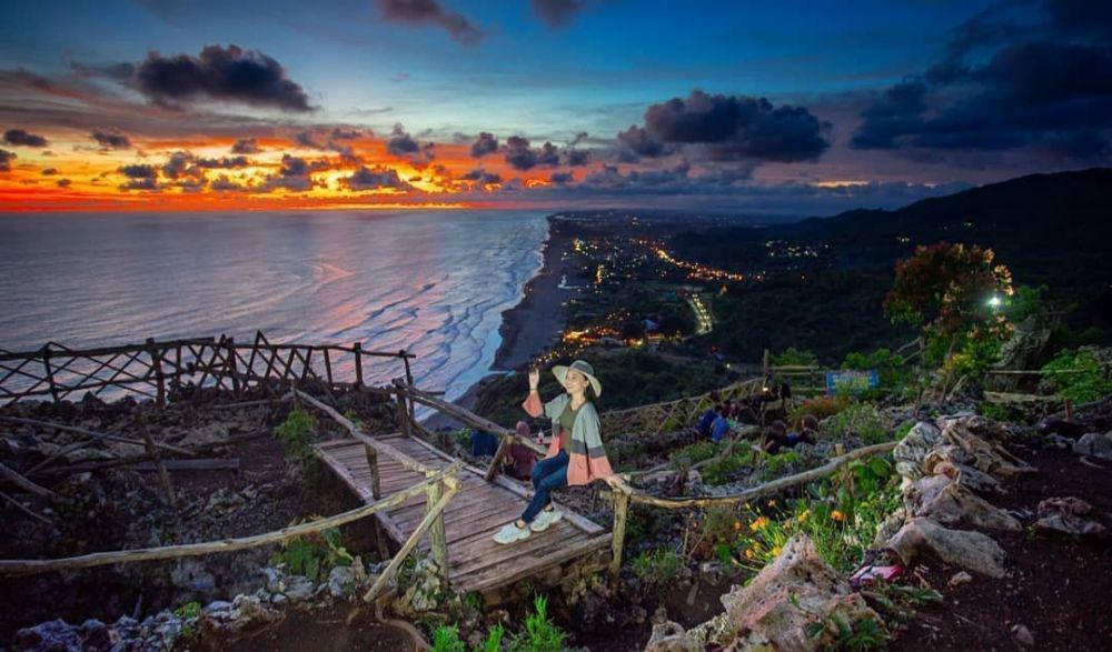 9 Sunset Terbaik di Shoka Bukit Senja Gunung Kidul