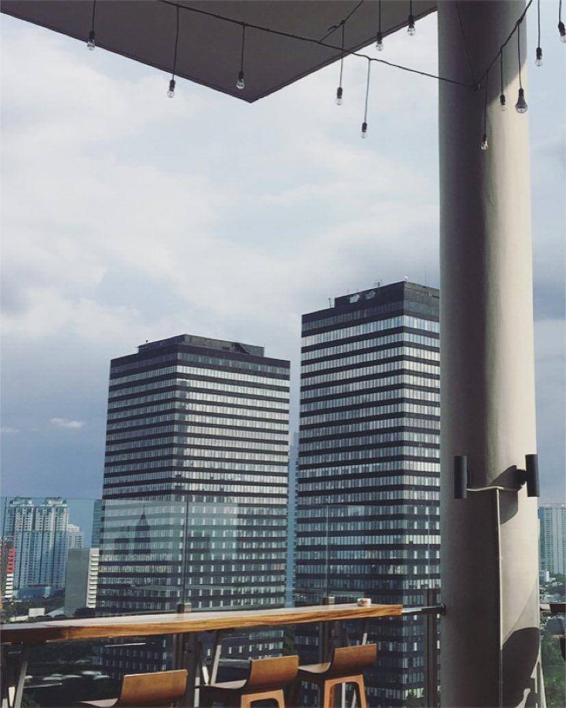 SkyLoft (instagram.com/skyloftjakarta)