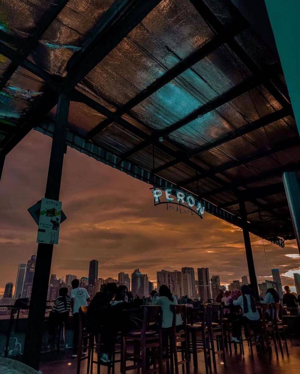 Peron SkyCafe (instagram.com/pikisubriann)