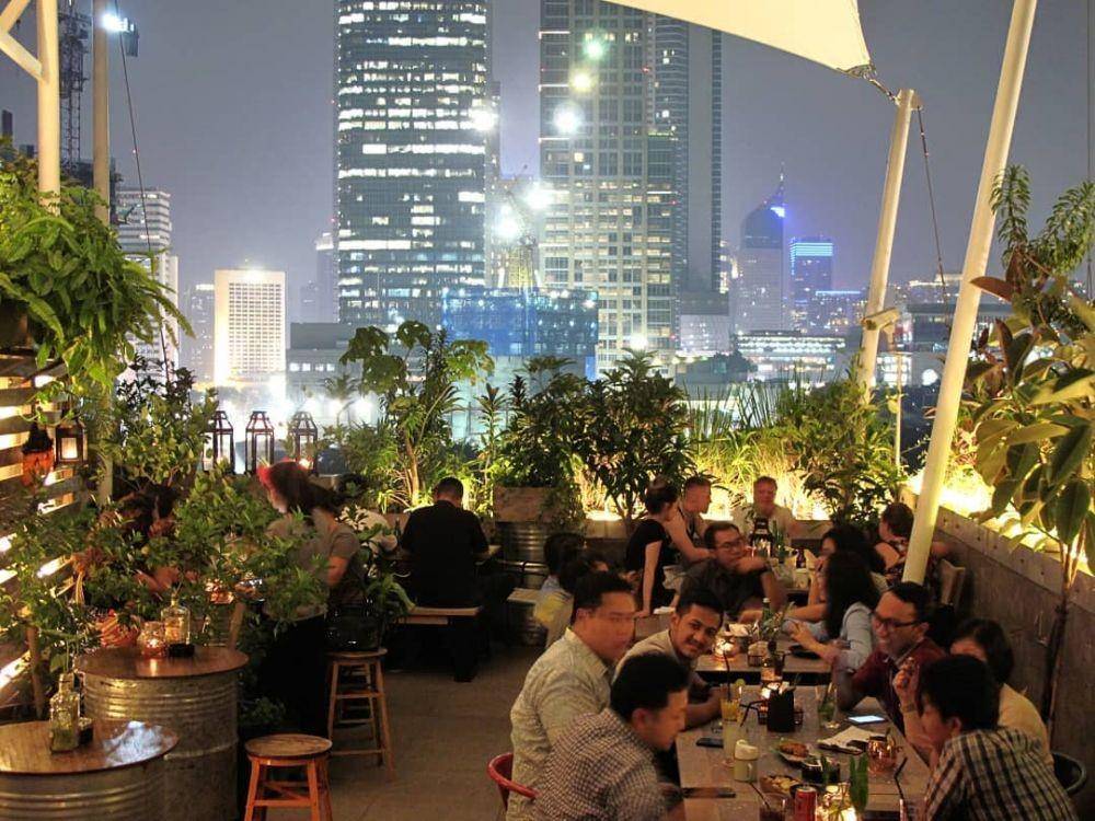 Ilustrasi tempat makan bukber di rooftop Jakarta (instagram.com/theawanlounge)