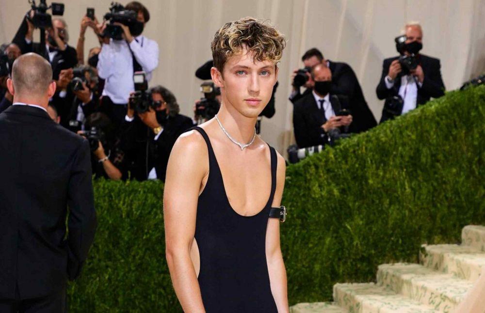 Biodata dan Profil Troye Sivan, Penyanyi Angel Baby Viral di TikTok