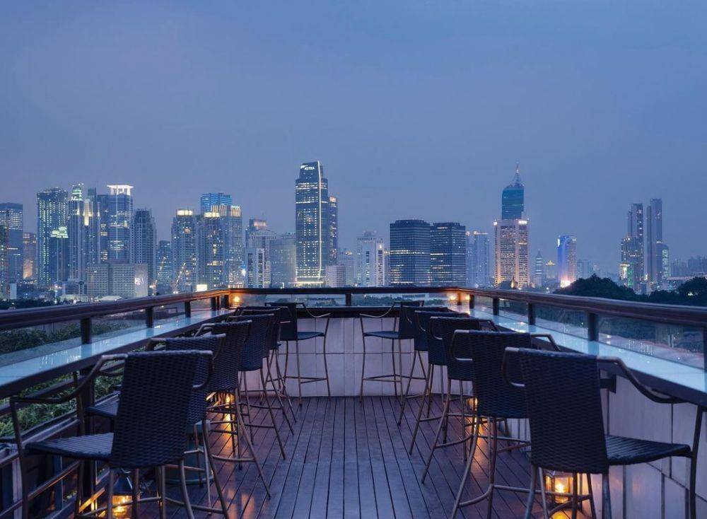 La Vue Rooftop Bar (instagram.com/lavuerooftopbar)