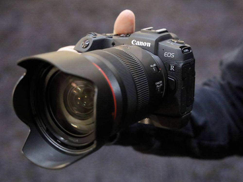 potret Canon EOS RP (dpreview.com)