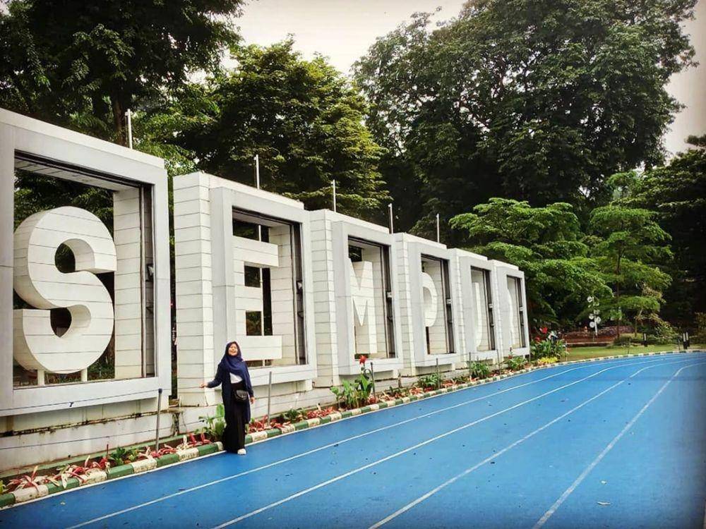 Sudut Taman Sempur (instagram.com/ainie_1910)