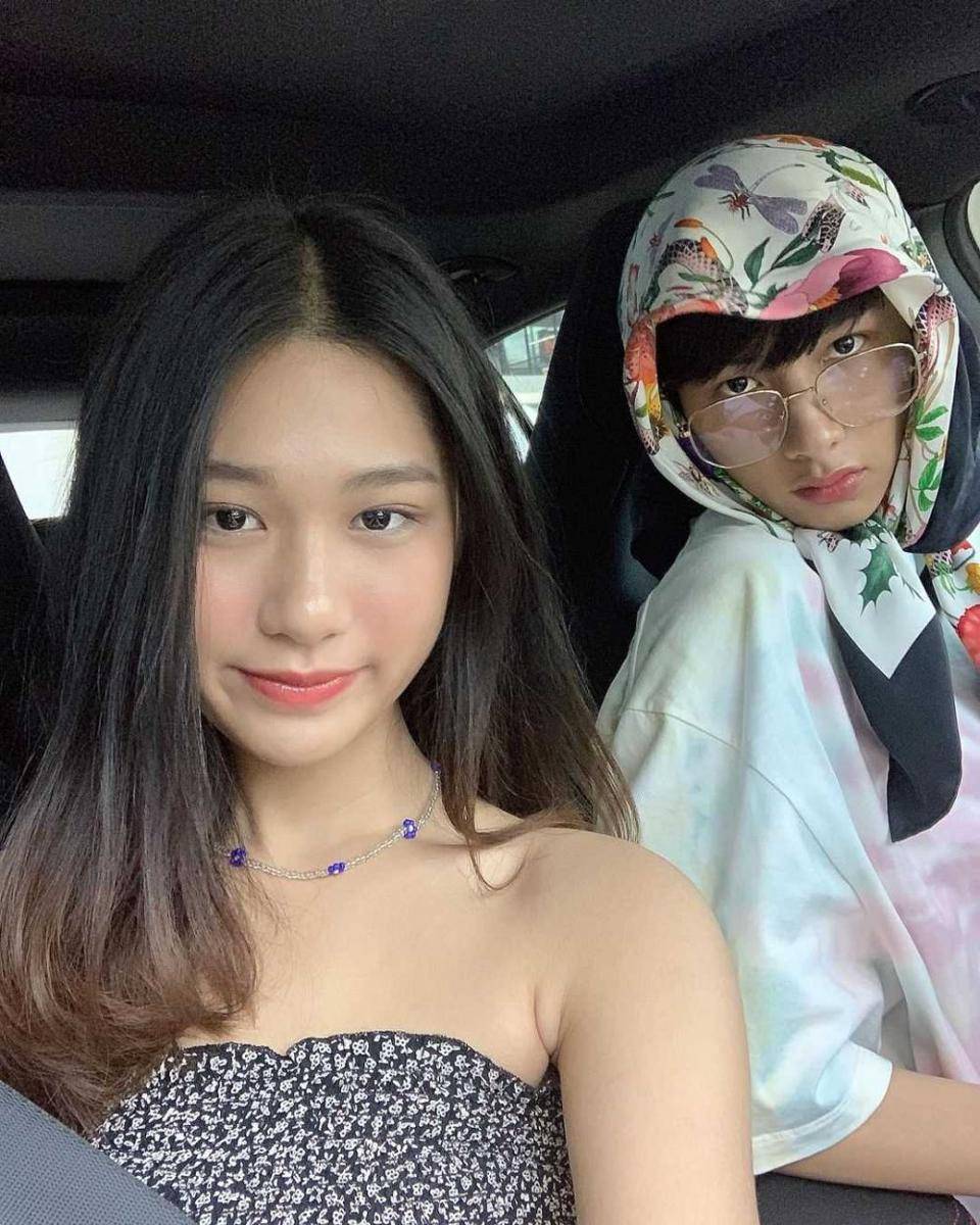 Gun Atthaphan dan adik (instagram.com/pimwalee)
