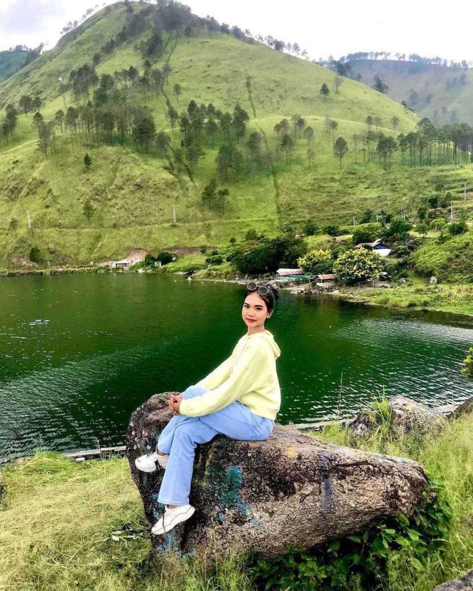 Paropo tepian Danau Toba (instagram.com/syafira_dwftr)
