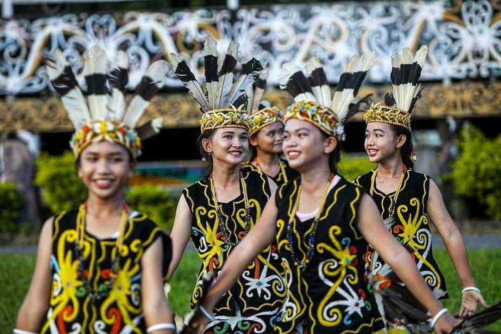 kesenian tari desa setulang (instagram.com/setulang)