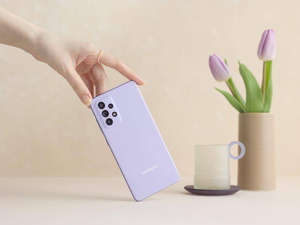 Samsung Galaxy A52 5G (news.samsung.com)