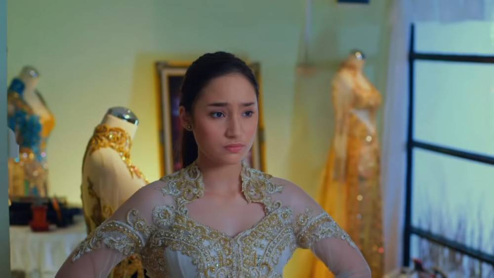 Tatjana Saphira di film Get M4rried (youtube.com/StarvisionPlus)