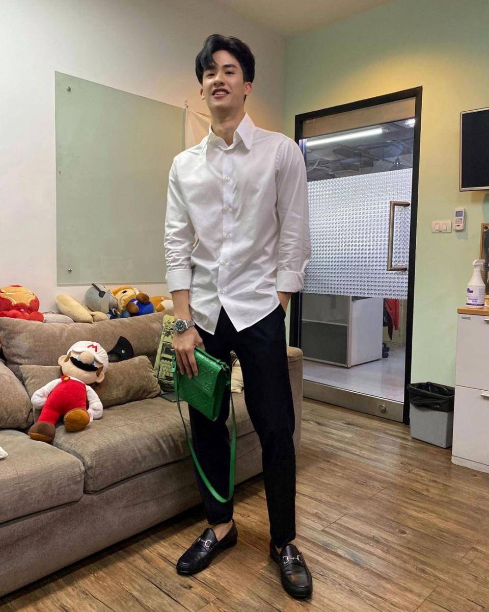 potret Tay Tawan (instagram.com/tawan_v)