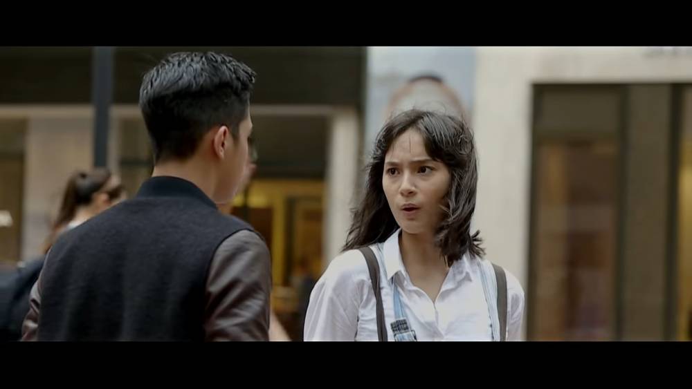 Tatjana Saphira di film Runaway (youtube.com/Falcon)
