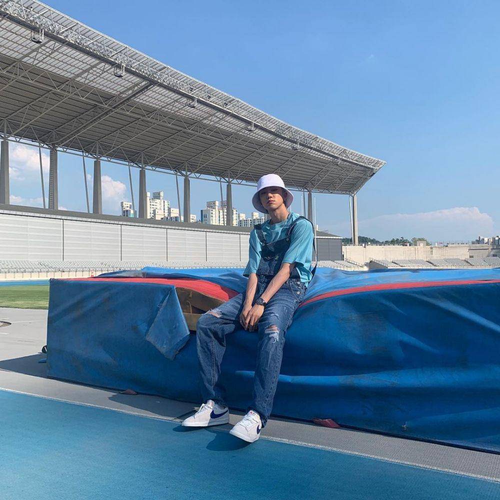 ide outfit ala the8 SEVENTEEN (Instagram.com/saythename_17)