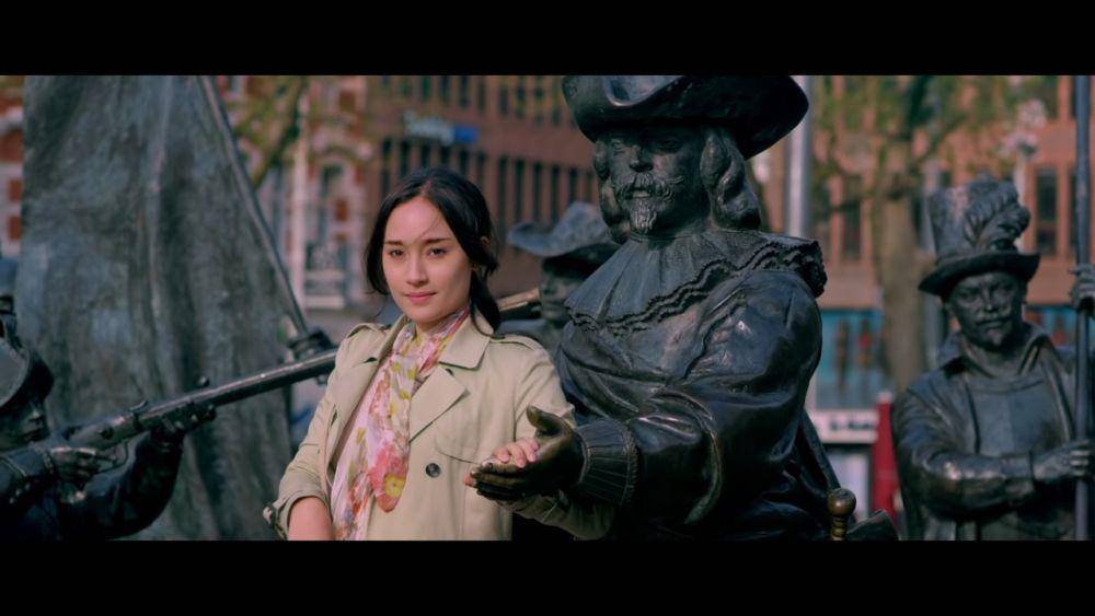 Tatjana Saphira di film Negeri Van Oranje (youtube.com/Falcon)