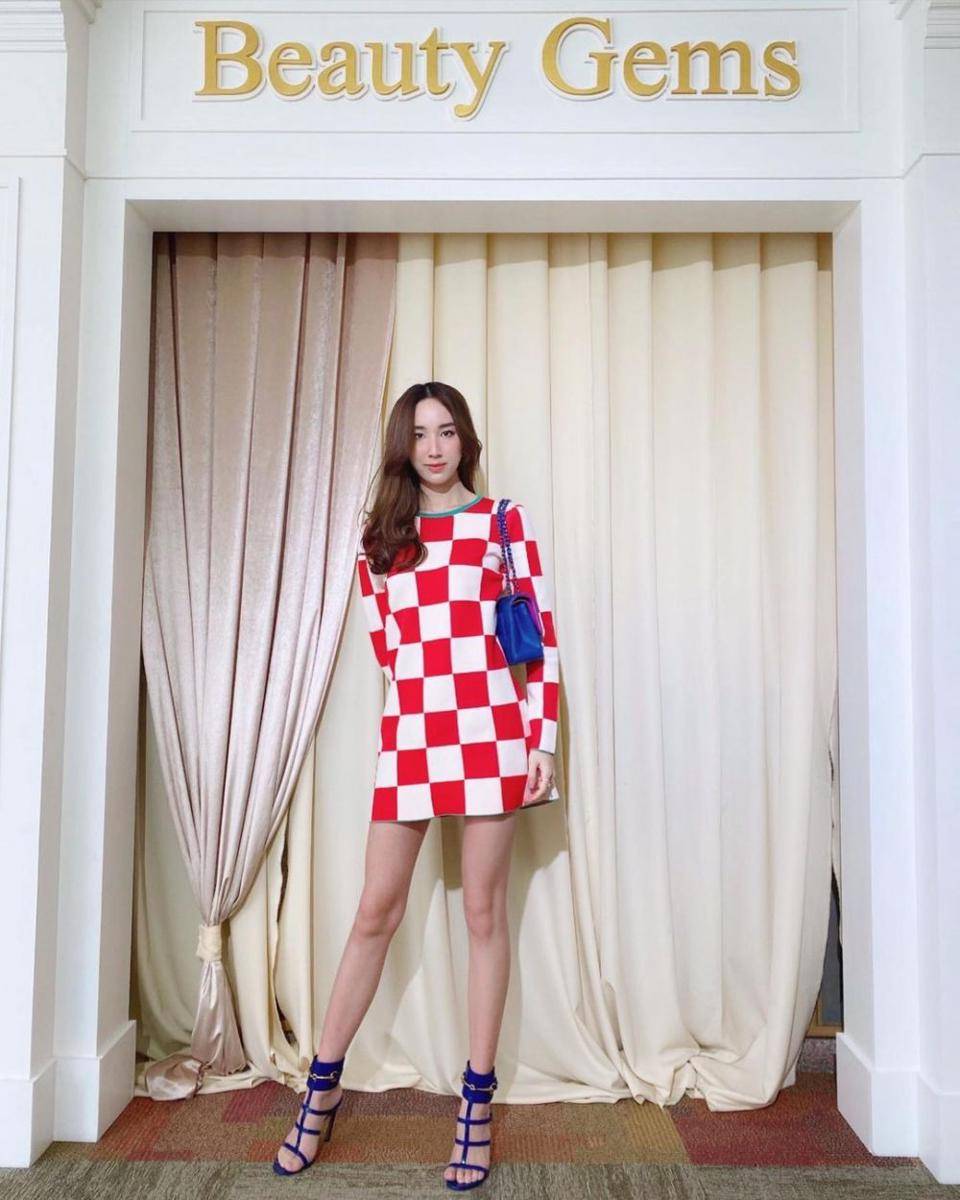 refrensi dress ala Aye Sarunchana (instagram.com/aye_sarun)