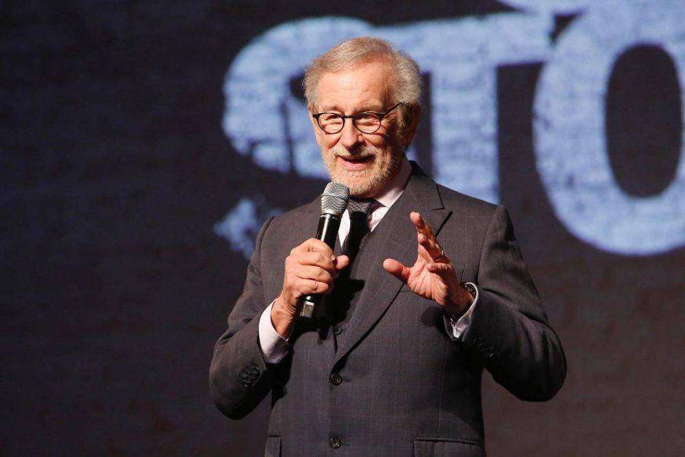 Steven Spielberg (instagram.com/westsidestorymovie)