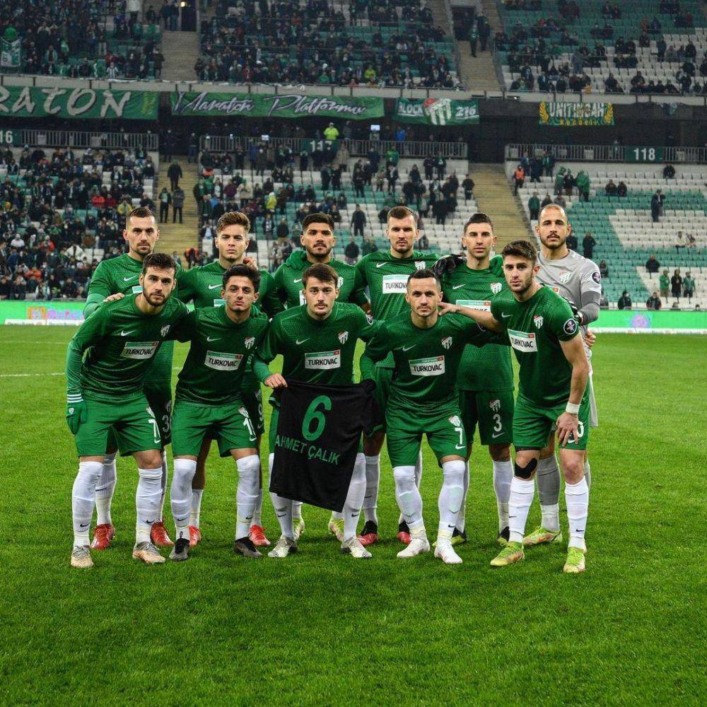 Skuad Bursaspor saat bermain di Liga Turki. (instagram.com/bursaspor)