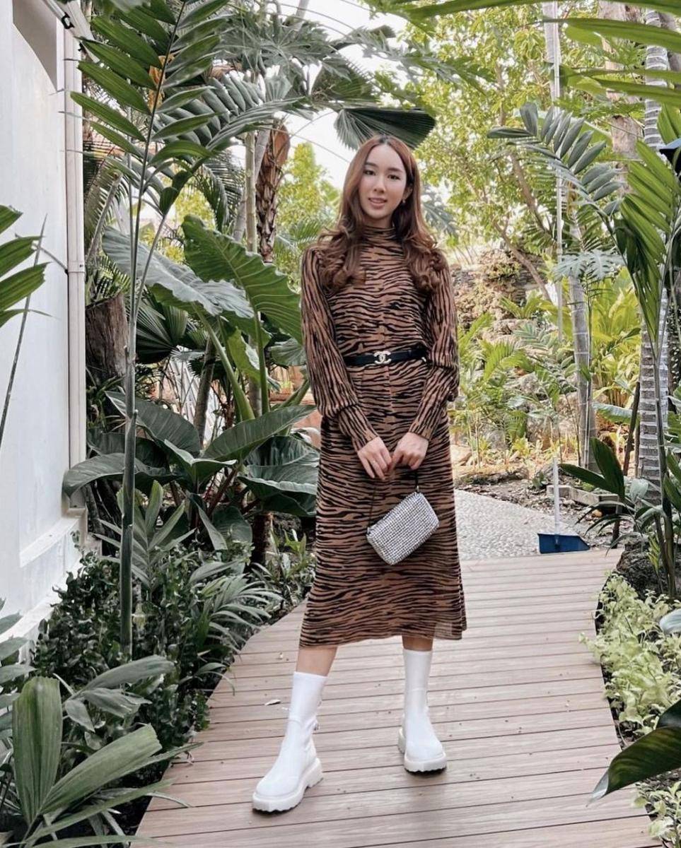 refrensi dress ala Aye Sarunchana (instagram.com/aye_sarun)